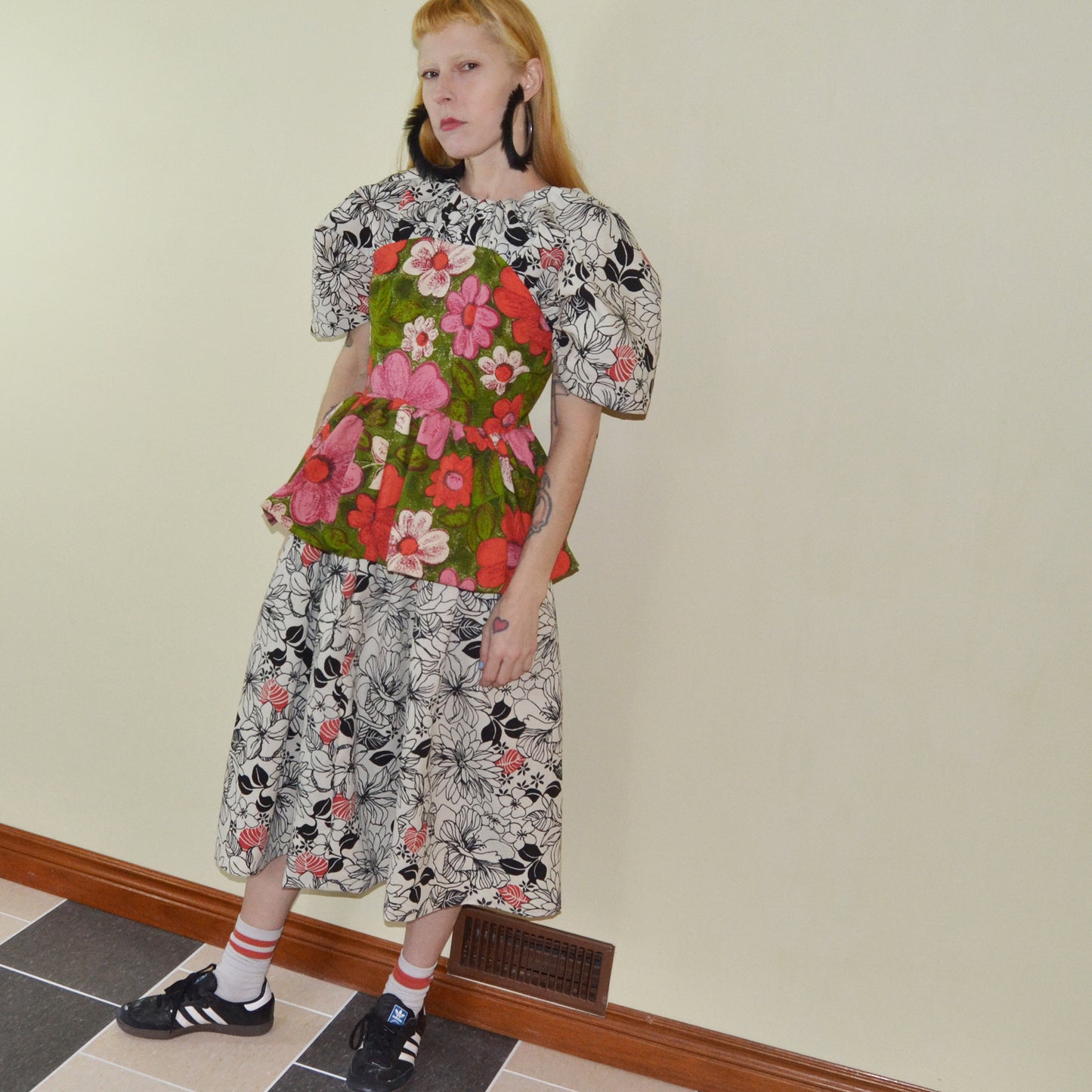 floral contrast peplum dress L